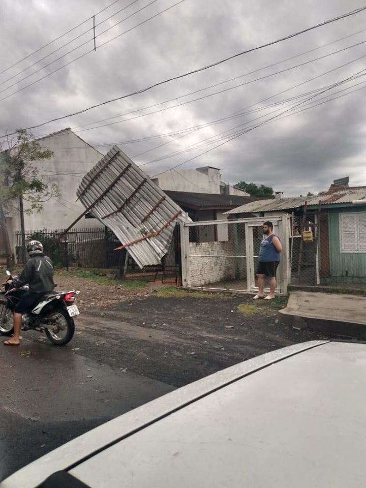 A chuva te derrubará : r/HUEstation