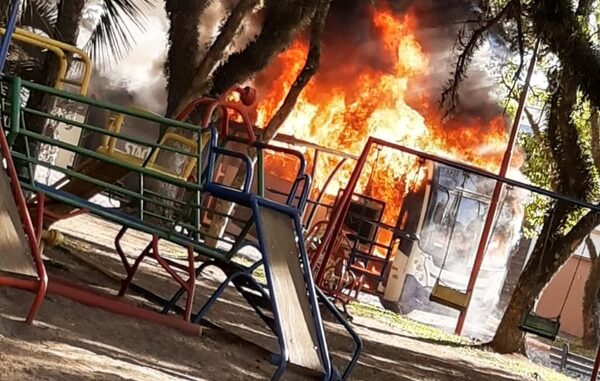 incendioonibusbage