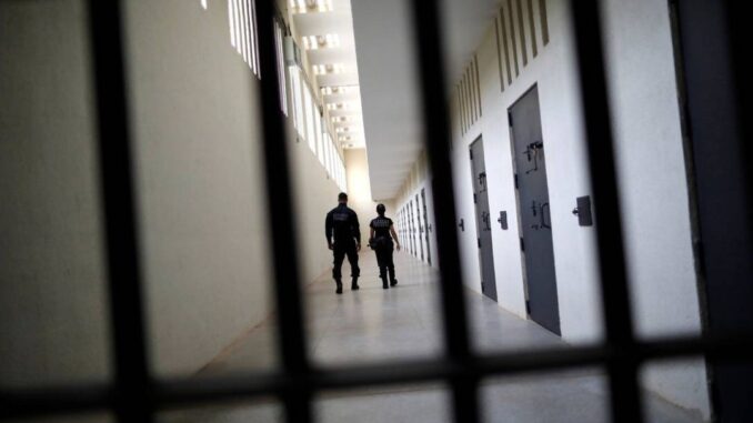penitenciaria-presidio-cadeia