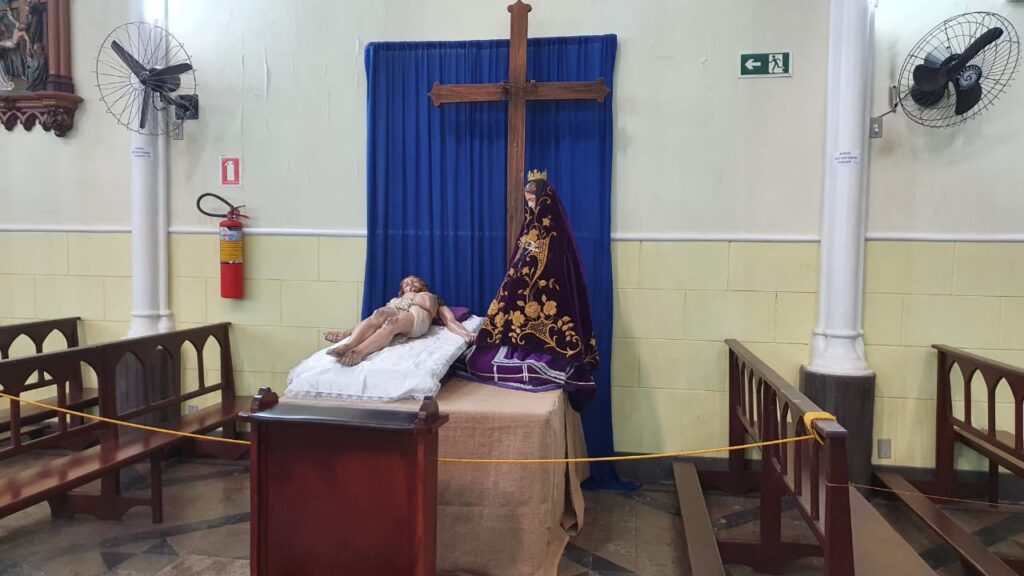 Imagem Nossa Senhora e Jesus