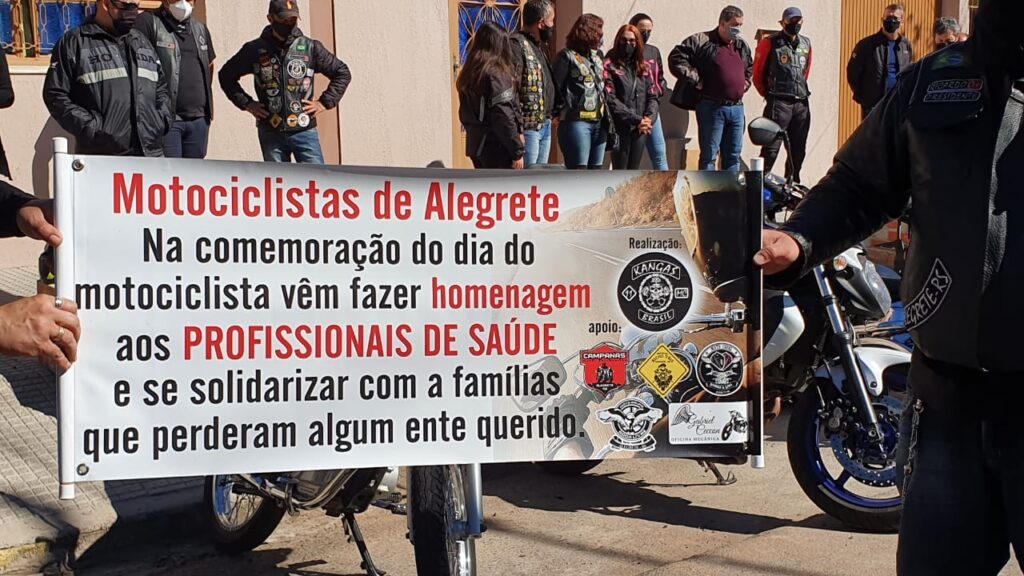 Santa Casa - homenagem aos profissionais - grupo de motociclistas
