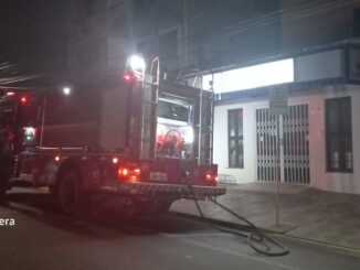 Incêndio em apartamento na Avenida Assis Brasil