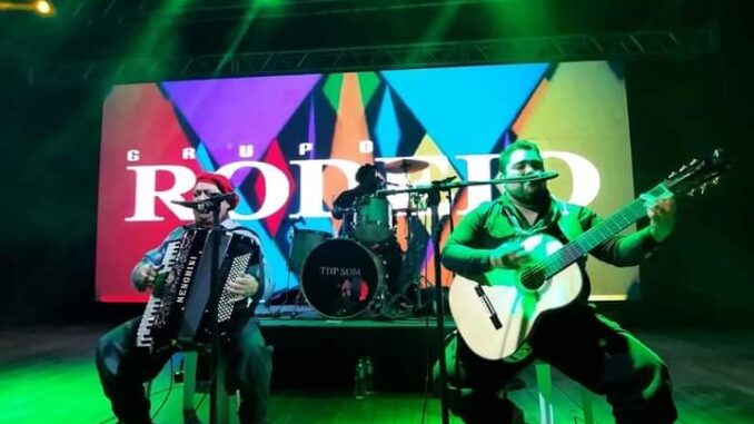 Baile dos Vacinados dá lugar à Noite da Esperança Baile dos Vacinados dá lugar à Noite da Esperança