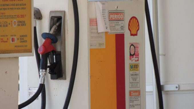 Tributação de impostos alterou preço da gasolina Tributação de impostos alterou preço da gasolina