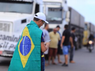 paralisação de caminhoneiros