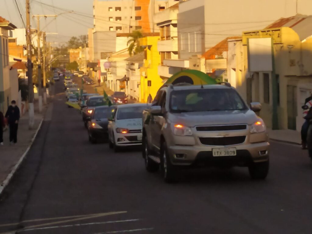 Carreata em prol do Presidente Bolsonaro - Alegrete