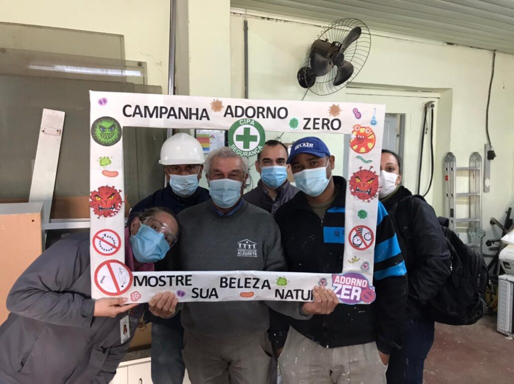 Campanha da CIPA orienta os malefícios do uso de adorno dentro do ambiente hospitalar