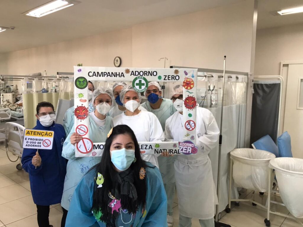 Campanha da CIPA orienta os malefícios do uso de adorno dentro do ambiente hospitalar