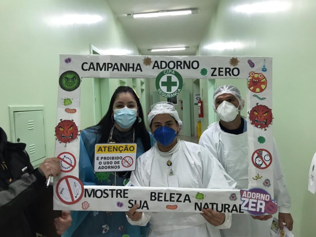 Campanha da CIPA orienta os malefícios do uso de adorno dentro do ambiente hospitalar