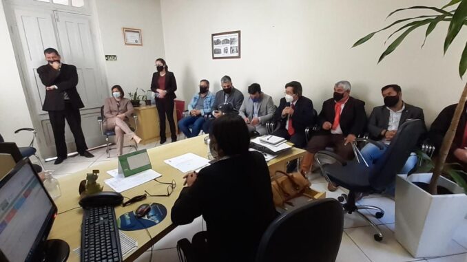 Moradores das Imediações do Parque Rui Ramos Pedem Socorro aos Vereadores Contra Poluição Sonora Moradores das Imediações do Parque Rui Ramos Pedem Socorro aos Vereadores Contra Poluição Sonora