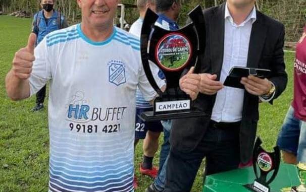 Alegretense levantou a taça nos Cinquentinha Alegretense levantou a taça nos Cinquentinha