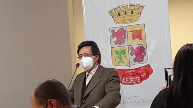 Vereador Anilton a Frente do projeto que vai priorizar o desporto na Câmara Vereador Anilton a Frente do projeto que vai priorizar o desporto na Câmara