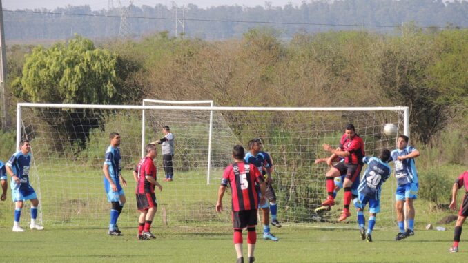 Bola volta rolar na Zona Leste Bola volta rolar na Zona Leste