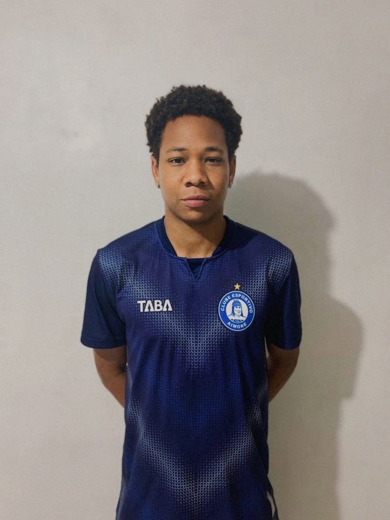 Zagueiro Lucas