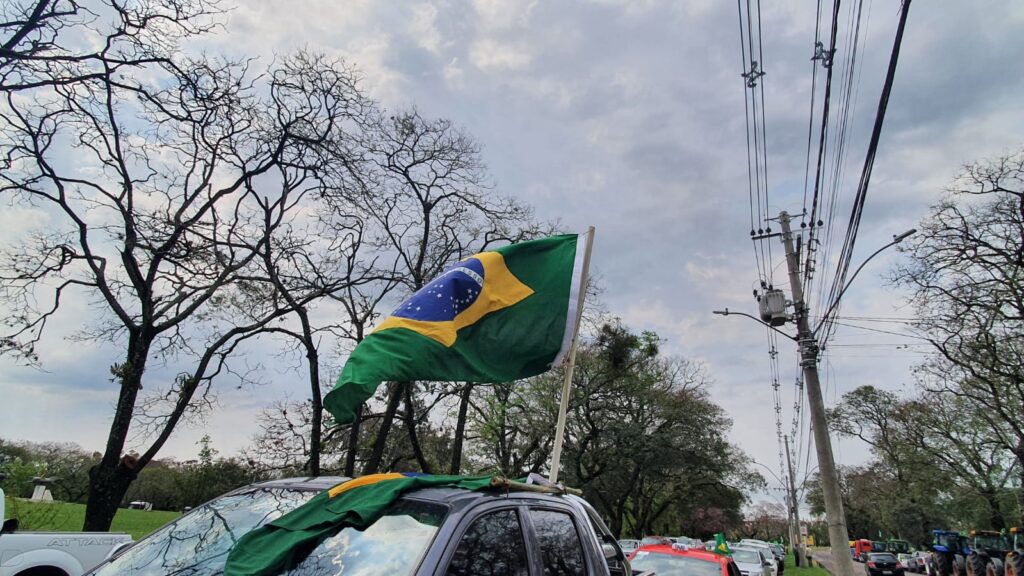 A manifestação dos apoiadores do Presidente foi uma cabal demonstração de força e mobilização