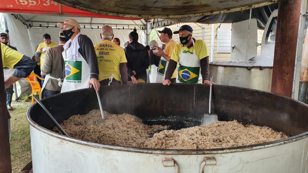 A manifestação dos apoiadores do Presidente foi uma cabal demonstração de força e mobilização