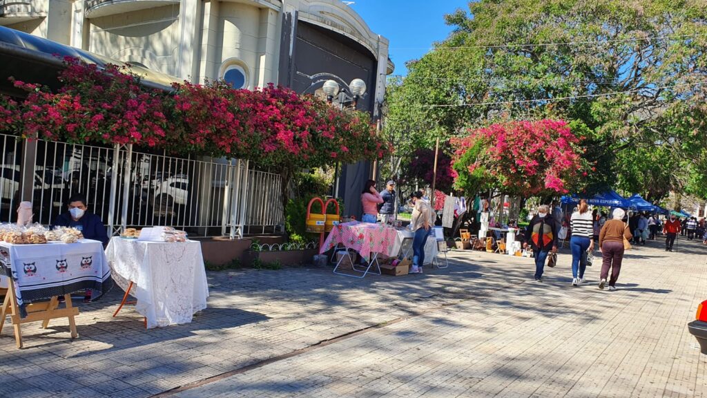 No sábado de sol, o Brick da Praça foi um bom programa