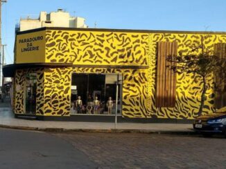 Paradouro da Lingerie comunica aos clientes que também abrirá neste domingo, com excelentes promoções