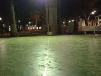 Susto: criança toca em poste energizado na Pracinha de Brinquedos