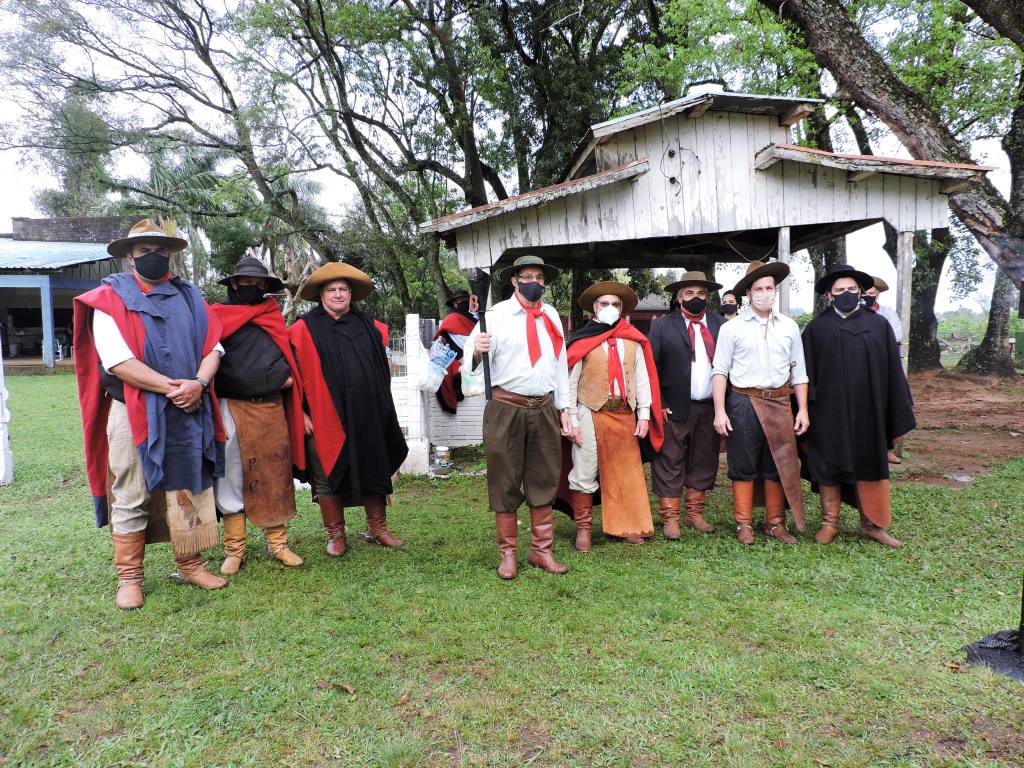 Festejos Farroupilhas - Chegada da Chama