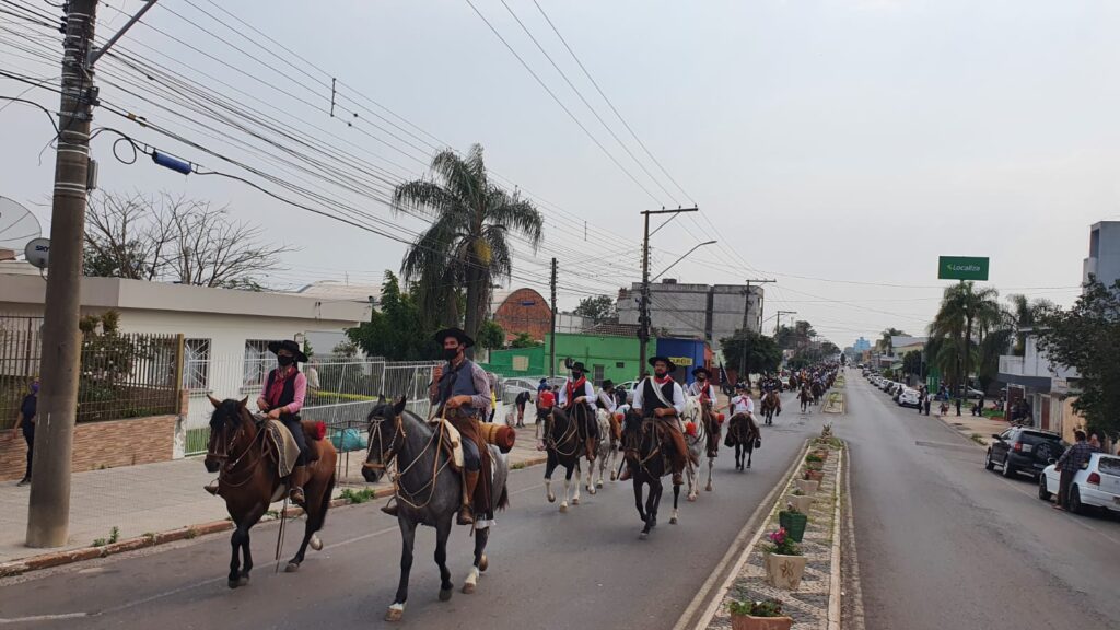 Cavalgada - 20 de Setembro - Alegrete