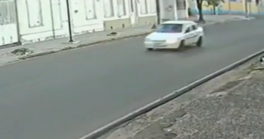 Pedestre atropelada, na Praça General Osório, vai passar por cirurgia