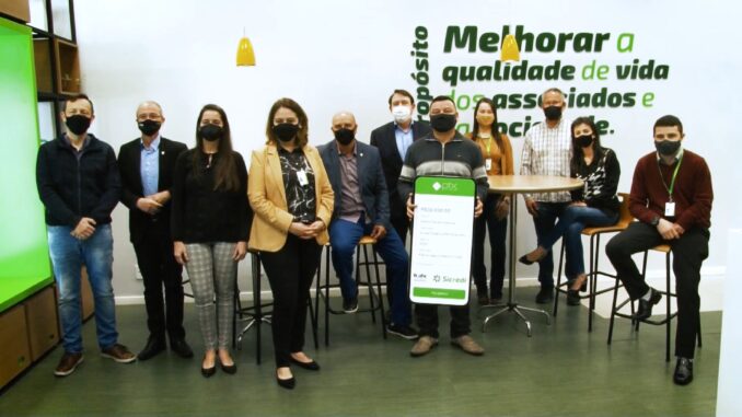 Sicredi entregou dois prêmios do seguro vida Sicredi entregou dois prêmios do seguro vida