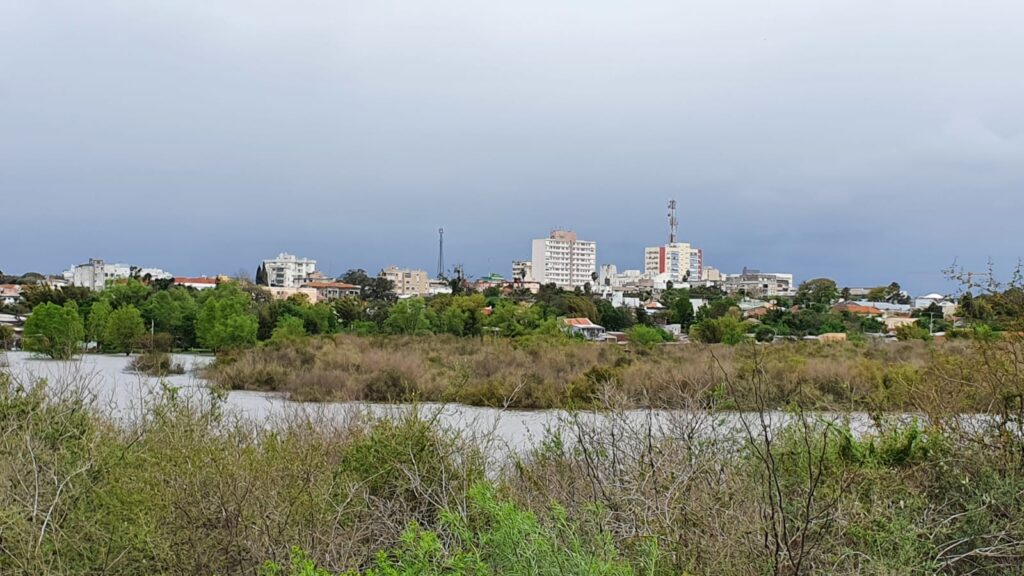 Vídeo: Ibirapuitã não para de crescer e cheia continua desabrigando famílias