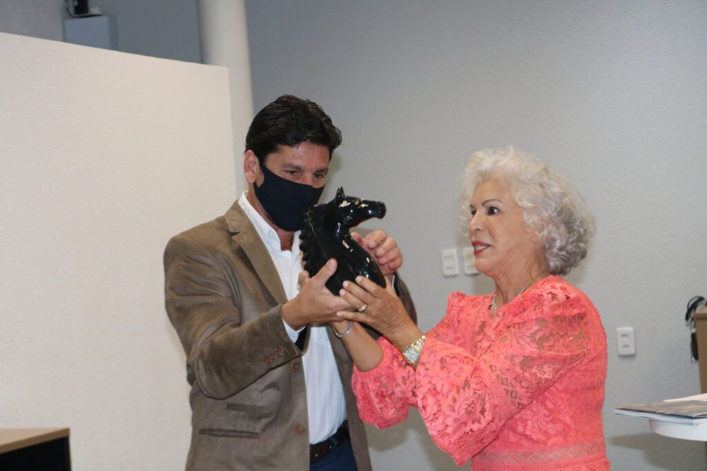 Troféu Germinar a mulheres destaque nos 190 anos de Alegrete