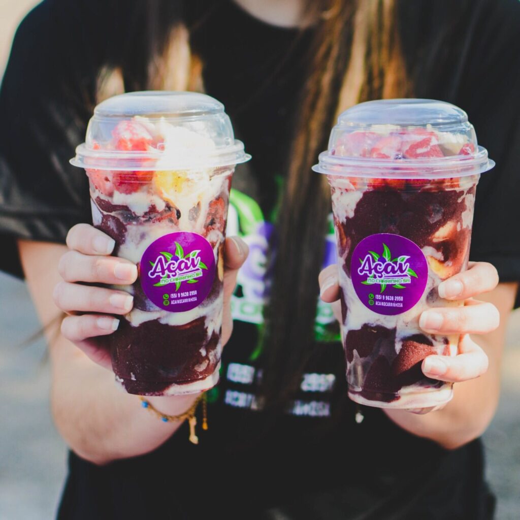 Açaí no Carrinho SA comemora seu primeiro aniversário e lança a venda de franquias