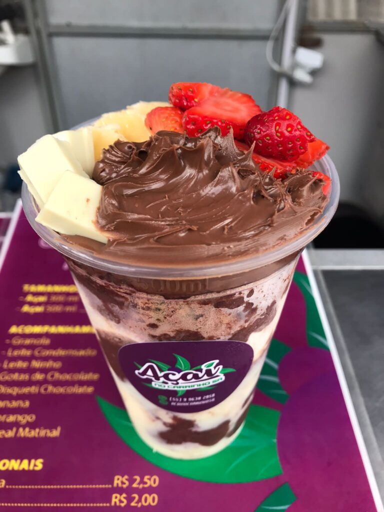 Açaí no Carrinho SA comemora seu primeiro aniversário e lança a venda de franquias