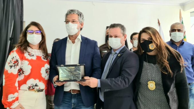 Delegacia de Repressão de Crimes Rurais e Abigeato é inaugurada em Alegrete Delegacia de Repressão de Crimes Rurais e Abigeato é inaugurada em Alegrete
