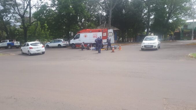 Acidente na Praça do Bebedouro deixa mulher ferida Acidente na Praça do Bebedouro deixa mulher ferida