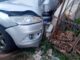 Carro bate em muro e motorista acaba preso pela Brigada Militar em Alegrete