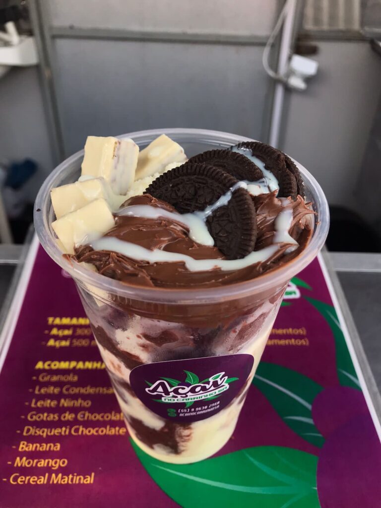 Açaí no Carrinho SA comemora seu primeiro aniversário e lança a venda de franquias