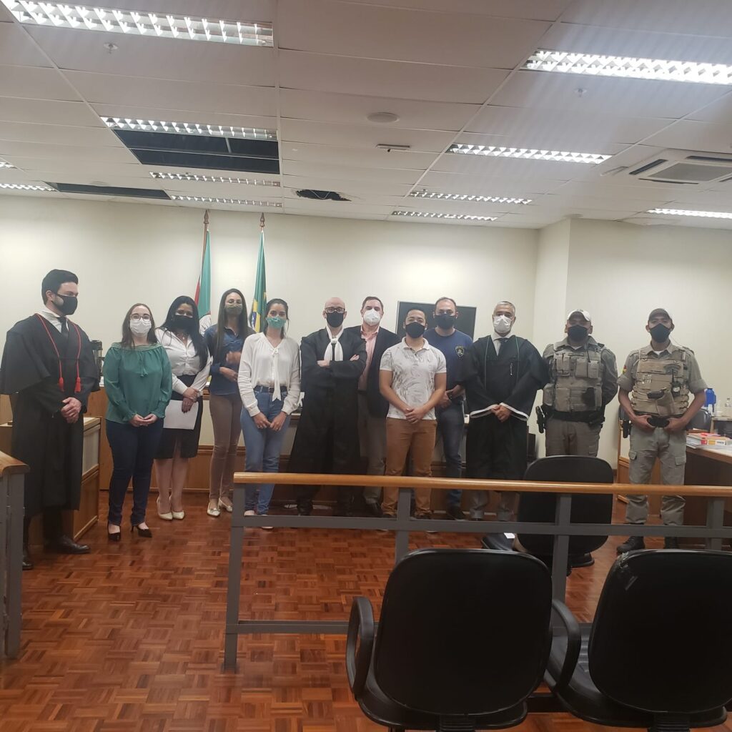 Jovem é condenado por tentar matar 3 homens no Parque dos Patinhos