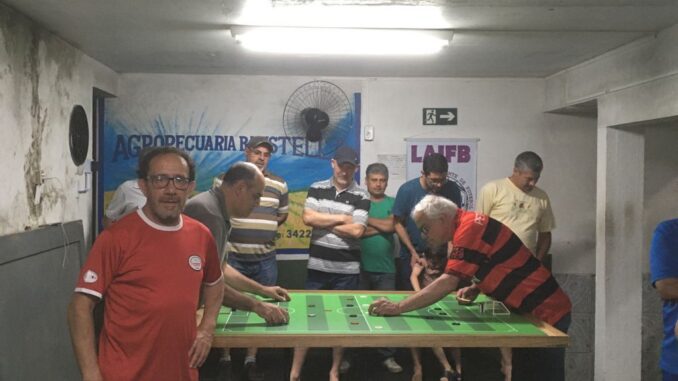Macedo um dos ícones do futebol de mesa de Alegrete Macedo um dos ícones do futebol de mesa de Alegrete