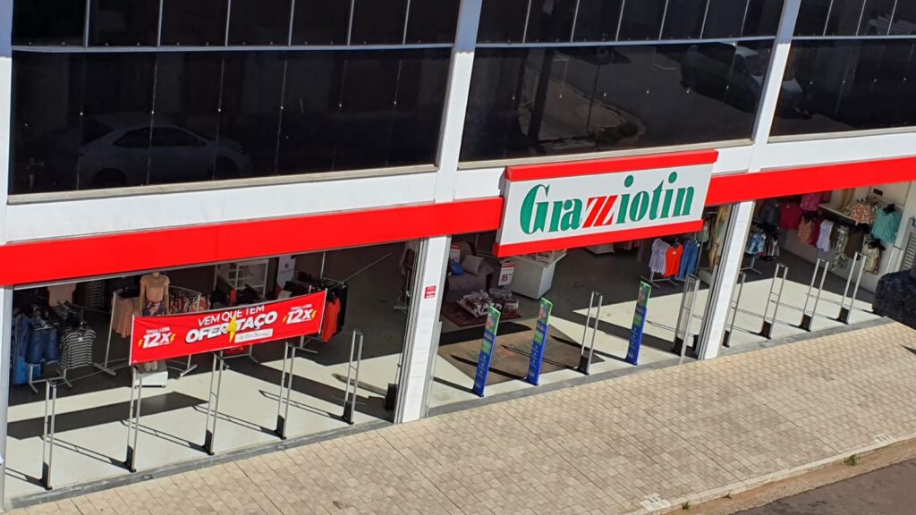 O Grupo Grazziotin, agora GZT e sua grande festa de “OFERTAÇO”