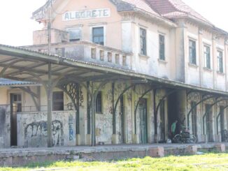 Por que o prédio da nossa Estação Férrea não pode ficar assim?