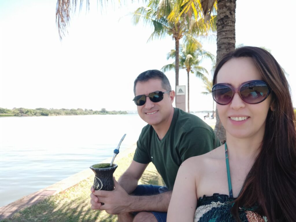 Mateando no Pontão do lago sul