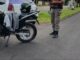Acidente envolve moto e carro na Eurípedes Brasil Milano
