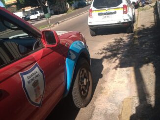 Ciclista é atropelado, sofre fratura e condutora abandona local do acidente