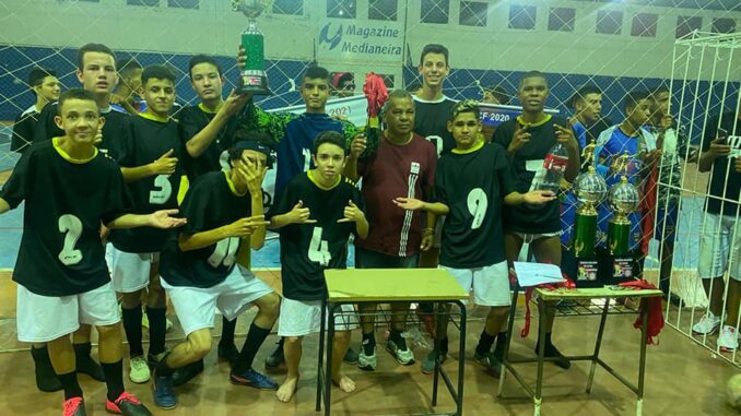 Assad Sub-15 fez a festa em Cacequi Assad Sub-15 fez a festa em Cacequi