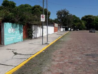 Acabou a meia noite de hoje estacionamento nos Patinhos durante a madrugada