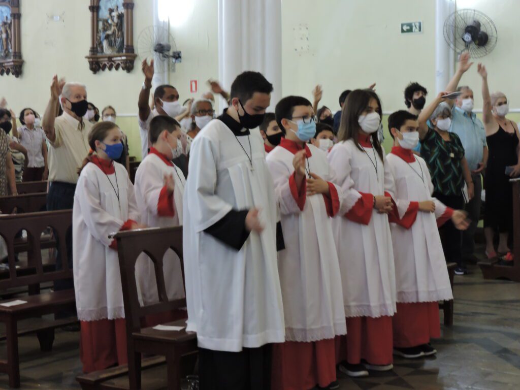 Muita devoção e fé na missa em homenagem à Padroeira de Alegrete