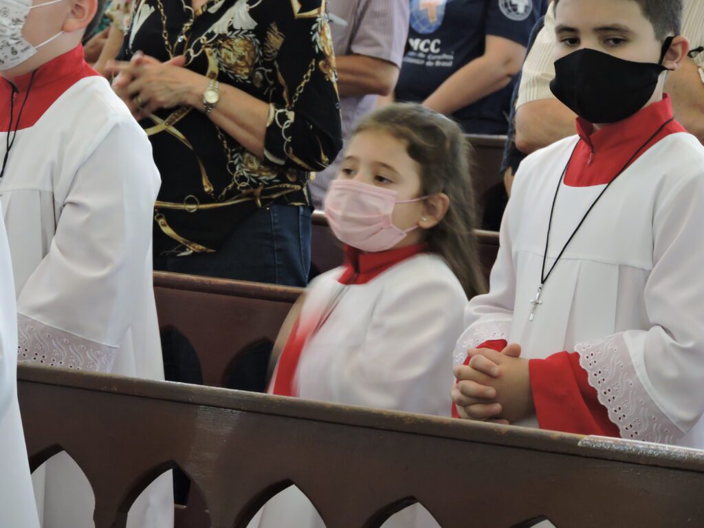 Muita devoção e fé na missa em homenagem à Padroeira de Alegrete