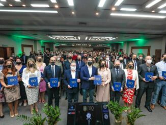 Nos 180 anos da Polícia Civil, Leite e Ranolfo participam de lançamento de livro que retrata a história da instituição