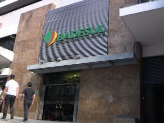 Programa de empréstimos para MEIs, micro e pequenas empresas a juro zero recebe 4,3 mil pedidos em uma semana no RS