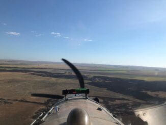 Aeronaves estão em ação no combate a incêndio no Guassu-Boi