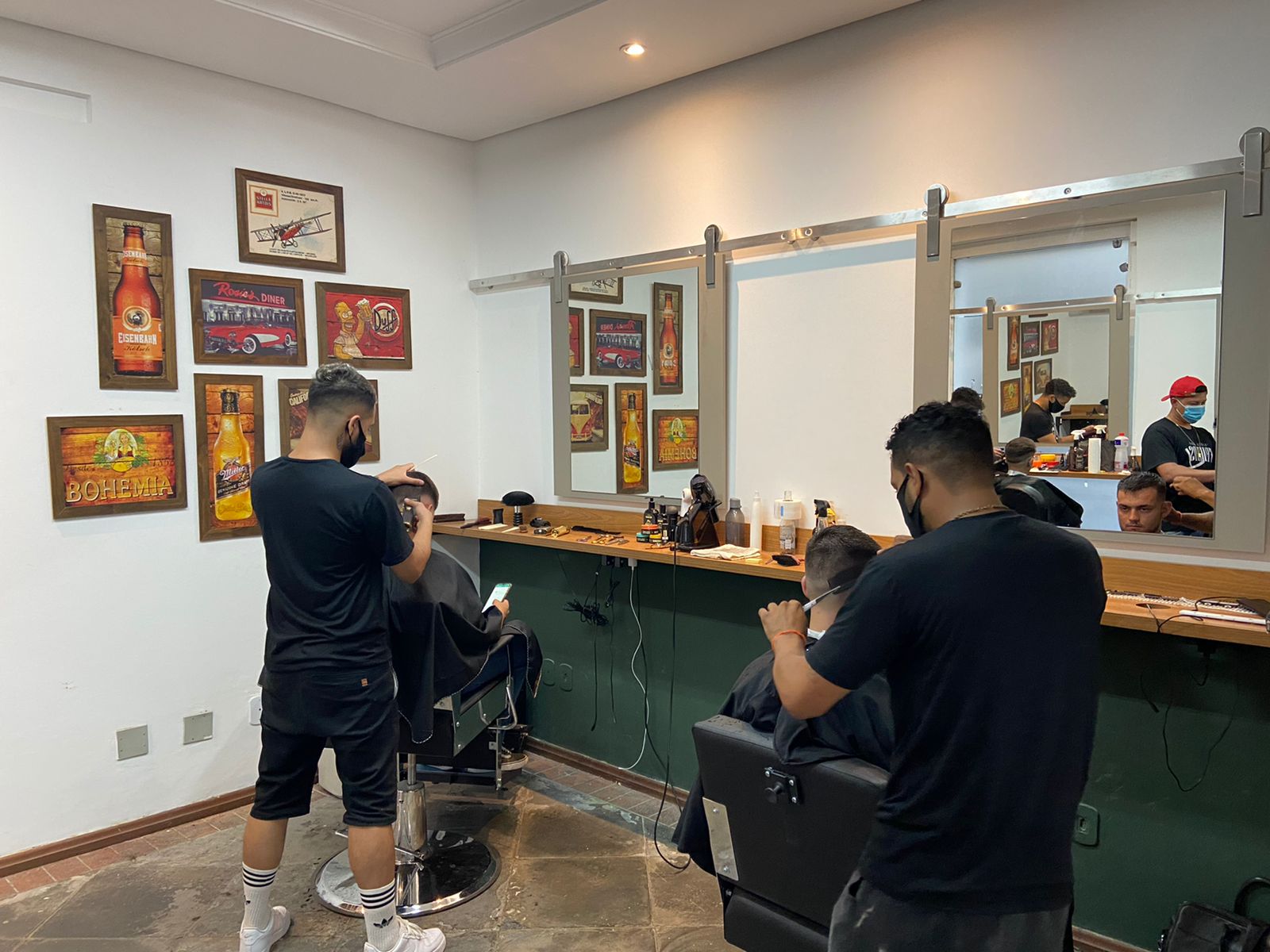 Friends Barber Shop, um novo conceito e estilo de barbearia em Alegrete